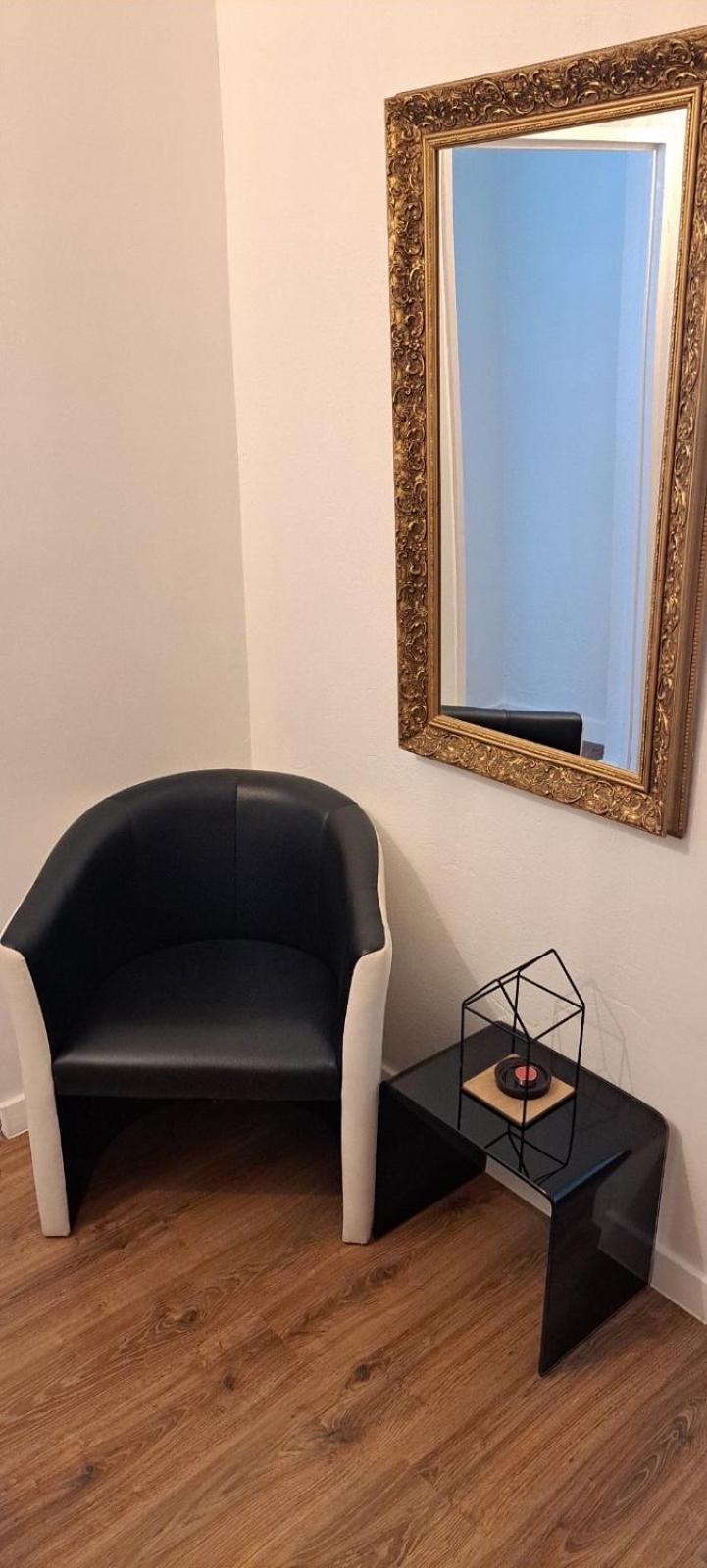 Utulny Apartman Blizko Centra 米哈洛夫采 外观 照片